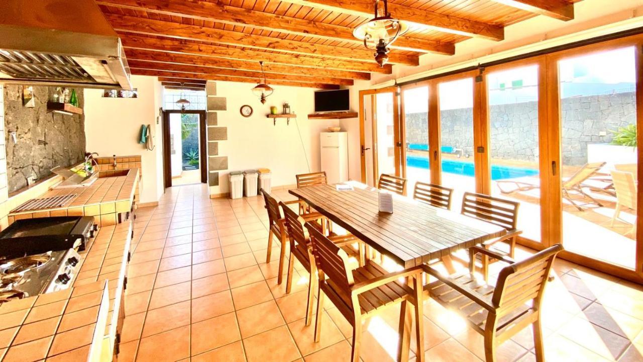 Tías Villa Feel מראה חיצוני תמונה
