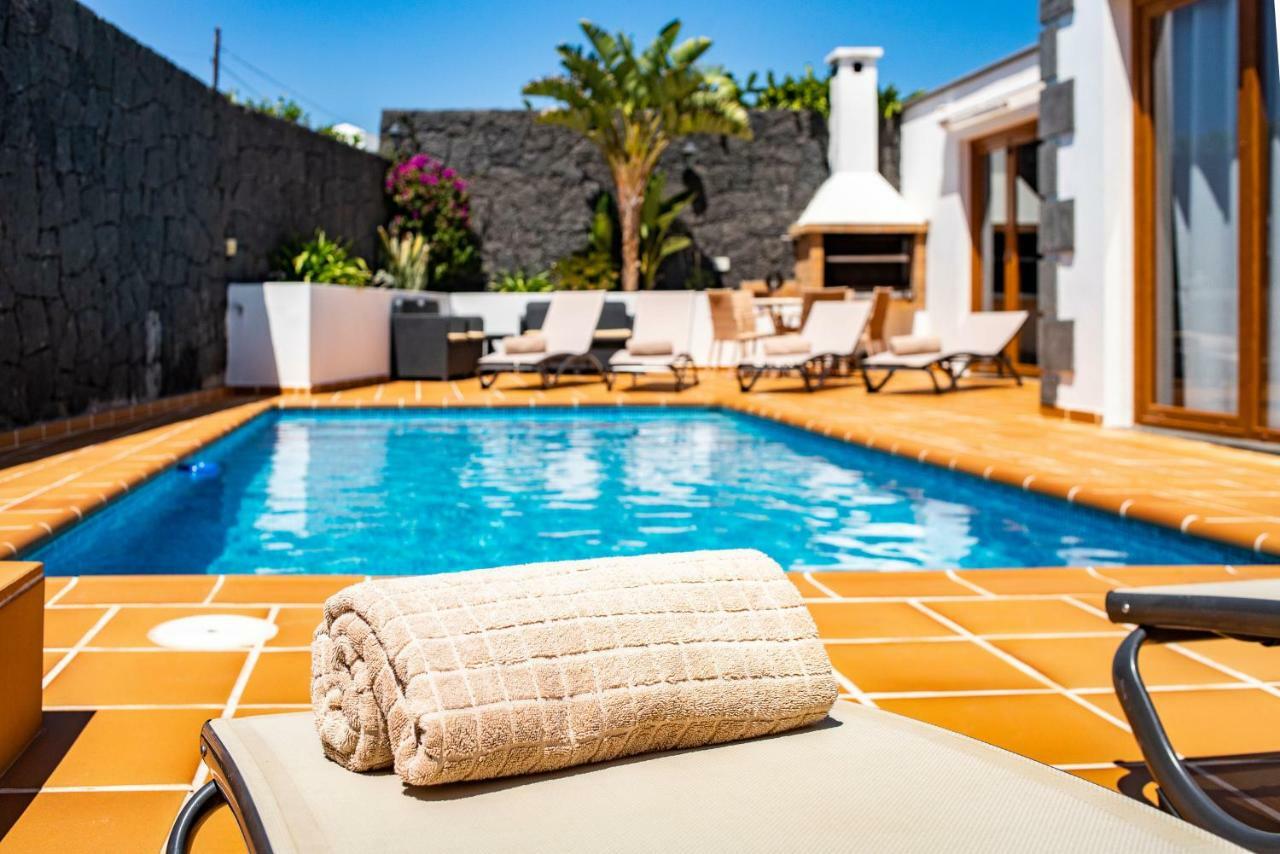 Tías Villa Feel מראה חיצוני תמונה